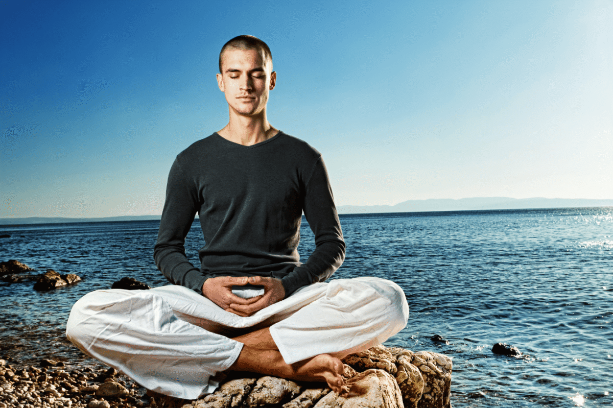 How to Meditate With Music: Tips and Benefits